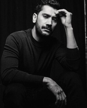 Uğur Güneş Instagram - 👊🏻🌚