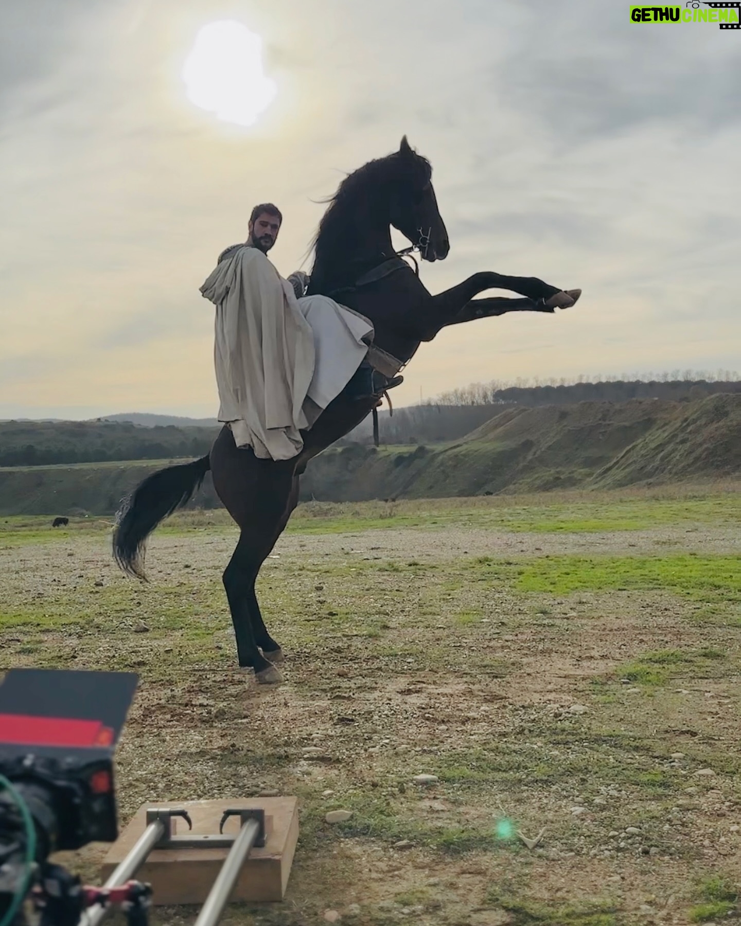 Uğur Güneş - 51.8K Likes - Tamam hikayede durmasın😁