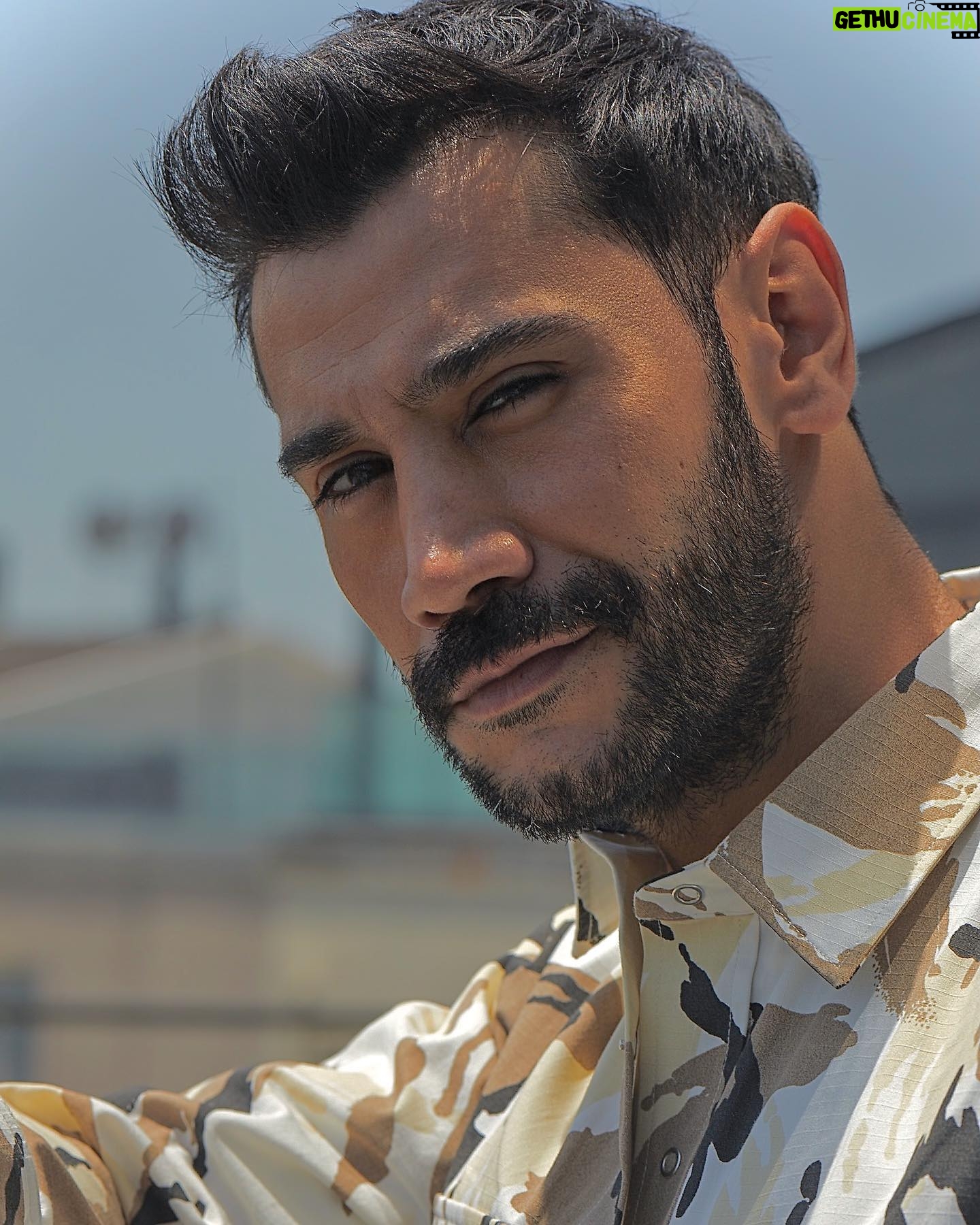 Uğur Güneş - 103.1K Likes - 🌞