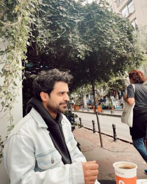 Uğur Uzunel Instagram - Bin yıl olmuş, bi post atayım