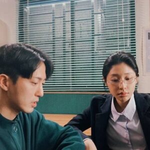 Ula Wu Instagram - 很平靜安心沒有一絲焦慮
就能與其融合在一起
.

劇照： @george_actor0723 

#夜裡的第一顆星