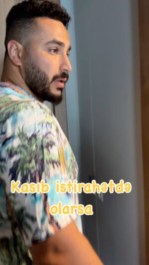 Ülvi Həsənli Instagram - Kasıb hər yerdə kasıbdır😂😂😂😂