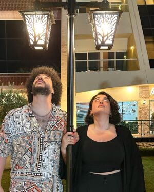 Ülvi Həsənli Instagram - Şəmlərin pərvanələri🥰🥰😂😂