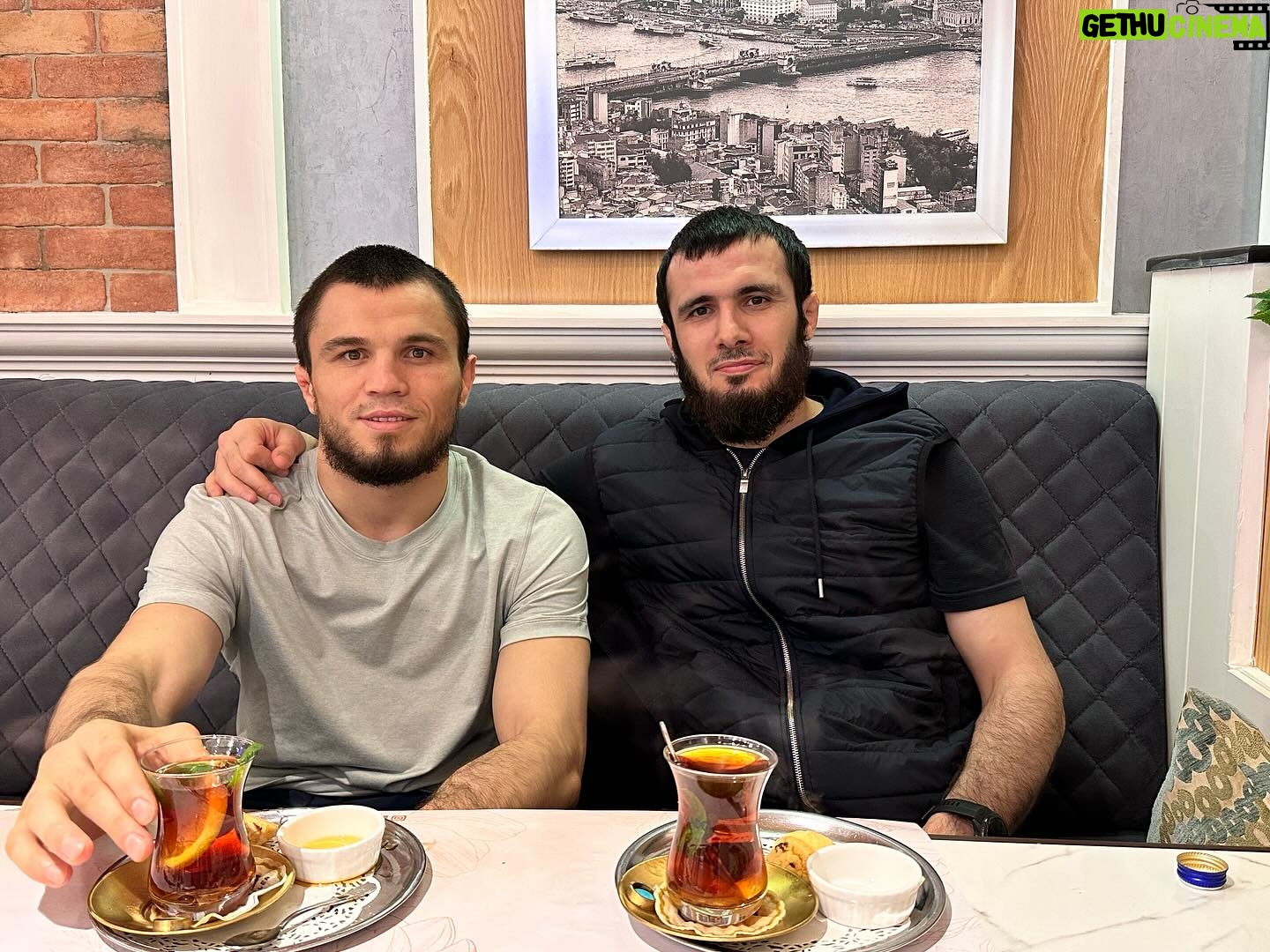 Umar Nurmagomedov - 3 Likes - Брат
С красивым нравом