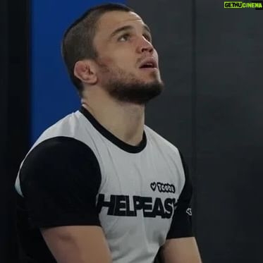 Umar Nurmagomedov - 34.4K Likes - Будь сильным - помогай слабым
Скачай приложение @tooba
И помогай легко