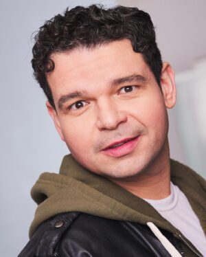 Umberto Celisano Instagram - April Fool. And if you ate meat on Friday you’re a dick, just kidding. Huge thanks to @joannadegeneres for the new shots.

#aprilfools #headshots #happyeaster #thenandnow