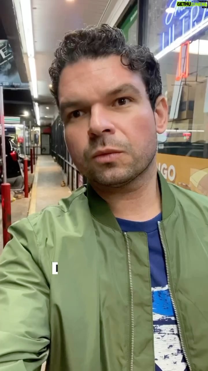 Umberto Celisano - 28 Likes - I better change my name
#latinos #mexicans #fake #fakemexican #fraud #foo #comedy #haha