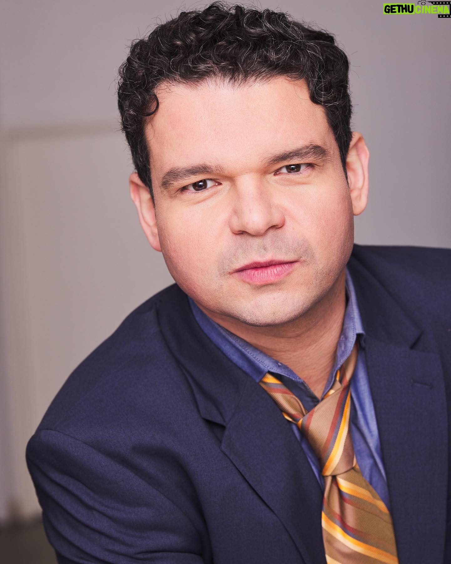 Umberto Celisano - 3 Likes - April Fool. And if you ate meat on Friday you’re a dick, just kidding. Huge thanks to @joannadegeneres for the new shots.
#aprilfools #headshots #happyeaster #thenandnow