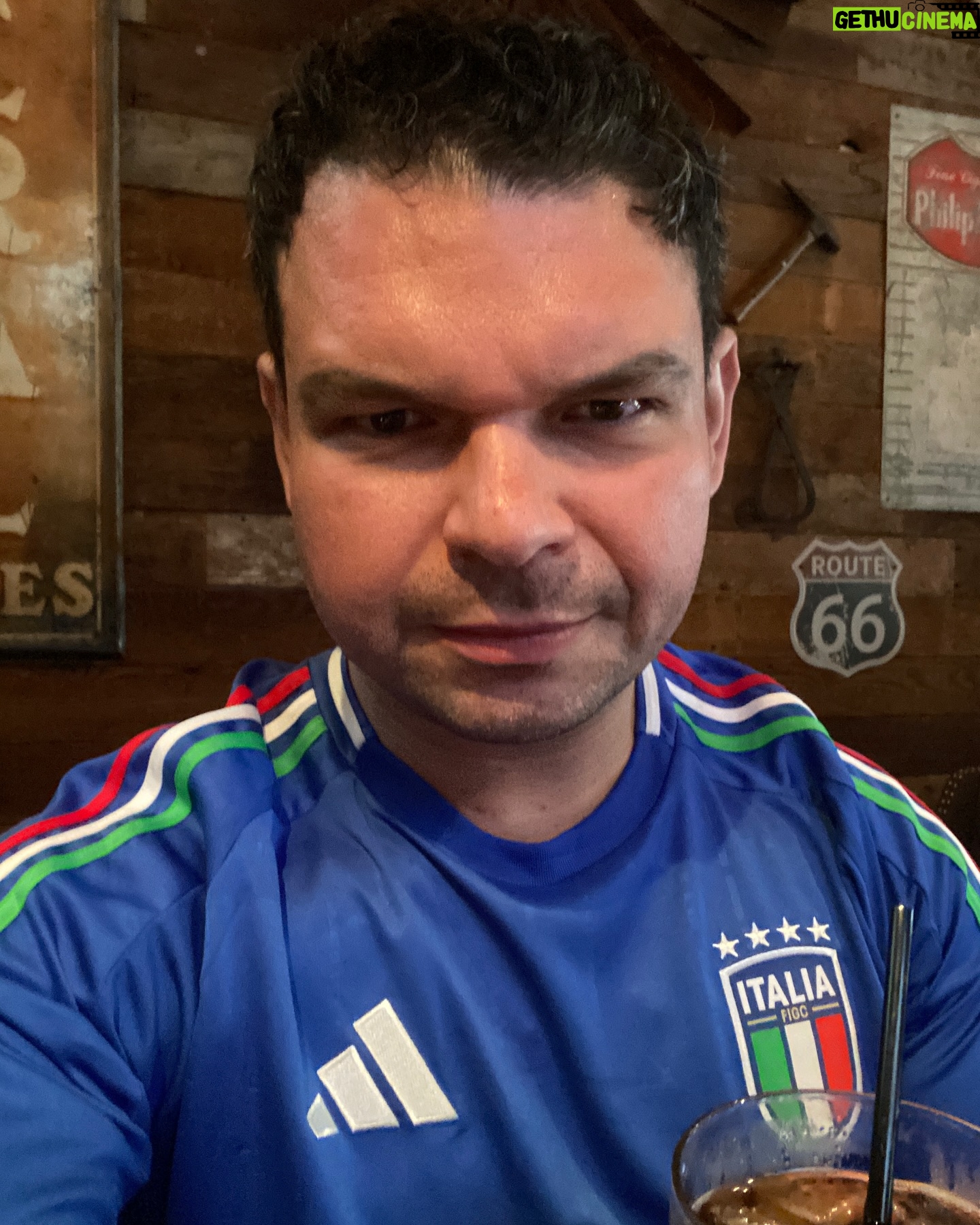 Umberto Celisano - 3 Likes - When your team advances to the next round of the Euro Cup but your country loses in the Stanley cup final. And then they played ‘not like us’. Pricks.
#eurocup #stanleycupfinal #bittersweet #italia #canada #edmonton #edmontonoilers #losers #thanksdrake #blem #viginiablack #notlikeus