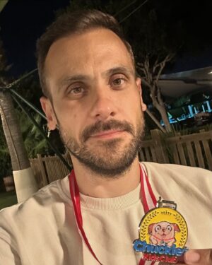 Ümit Erdim Instagram - Doğum günüm kutlu olsun 
Şeyaparız haberleşiriz 😄