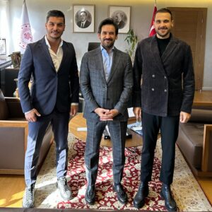 Ümit Erdim Instagram - T.C Kültür ve Turizm Bakan Yrd.
 Sn. @bthnmumcu ‘ya
misafirperverliklerinden ötürü teşekkür ederiz. 🙏🇹🇷