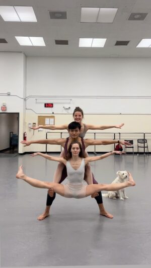 Unity Phelan Instagram - Challenging a strange, beautiful pose 🤣