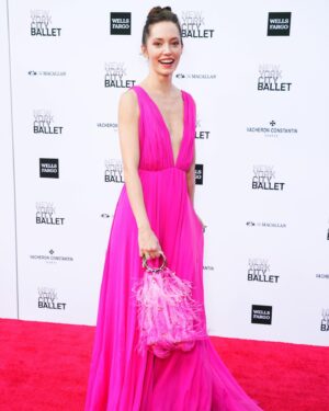 Unity Phelan Instagram - Celebrating the @nycballet Fall Gala 💗🩷💗

👗: @maisonvalentino 
📸: @julieskarrattphotography & @jaredsiskin & @ninawestervelt 

Feeling so honored to be a part of this company’s 75 year history! Catch us for one more week this Fall, and lots of other exciting shows through 2024 ❤️