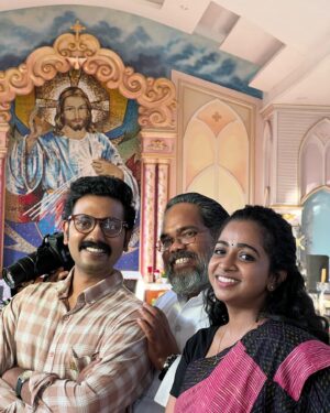 Unni Mathews Instagram - Saint Jude.

@shyamingireesh @rakezdp @nikhilprasaad @nileen_sandra 
Thankyou for trusting me with jude.

A big hug to the team who made samarthya shasthram possible..

@akhil_xavier__ 
@sivadaskavullapurayil @jakeadamshomedecorinterior
@gopukrish_in @lionalleeshoy @ajmalhasbulla
@_its_me_caroline @geethanjali_829
@charlesnazereth @expectczarcasm @aromal_chekaver
@daniel_babu_777 @zonu @jishnu_ramanujan
@dhanushnayanar @anishptom 
@dns.soundfx @gayathri_s.94
@rohith_ks @yellow_tooths @binoy.jo1
@arshadvarkala_makeup_artist
@zayana_by_nj @susan_lawrence @urban_dominance @fig_leaves__ @men_in_q_wedding
@spicevillage_cghearth @hillhouse1945 @theshackbistroindia
@jaykrishnan_moc
@neelavelichamcollective @midhu_sid
@najjahabdulkareem @____mubeen  @aswin_dinesh
@sreerag_s_kumar_ @ajay_kn_
@eldhoscariya @cinematography_465 @_im_vk @anzarmohmed
@lensdaddycamerarentals @rejithanirudh @sudheepprasad01
@anandmathews @kiranviyyath @krishnachandran97 @nileen_sandra @sabareeshsajjin
@unnimathews @sneha_babu_21 @shinysarah7 @sunnydayvlogs @ab.vadakkan
@rajagopal_rahul @zhinzshan @neethuchandranhere @riju_rajeev v @binoy.jo1 
@the_tarun_mathew @the_imbachi
@deejesh_madanan @vj_vimal_kumar @deepurajeevan @martinitrucco_ @_itz_me_ambili_