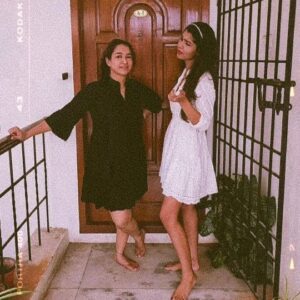 Upasana Rai Instagram - ⚠️⚠️⚠️⚡️⚡️⚡️
#zorkajhatka #hindisongs #vibe #blackandwhite #retro #mishaaghoshal #misha #meeshaghoshal #upasana #upasanarc