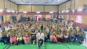 Upendra Instagram - ಕಾರ್ಮಿಕ ದಿನಾಚರಣೆಯ ಶುಭಾಶಯಗಳು 🙏