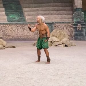Utkarsh Ambudkar Instagram - Anatomy of a boulder kick. 
@lesliiekwan @meganhui @darrylquon @alexkyshkovych   the whole team - thank you for your patience and positivity. you are my heroes. 

@avatarnetflix now streaming on @netflix