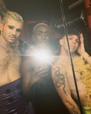 VINCINT Instagram - P. Sherman, 42 Wallaby Way, Sydney 🐠

Sydney I’m in love with you, thank you for all the sweet messages and popping up at @poofdoof this weekend  for Mardi Grasi it was so nice meeeting you all! @anthonyhocking @jimithekween  you’re angels on earth and I love you both immensely! ❤️👑
