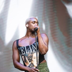 VINCINT Instagram - London you did me proud 💫🥹🏳️‍🌈. 
Thank you for the core memory ❤️
•
@caroljmoir 📸
@prideinlondon
@stephaniebcolor hair!