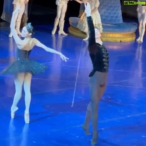 Vadim Muntagirov - 5.7K Likes - Lovely to be back in Barcelona and dance at @liceu_opera_barcelona . My first performance as a professional ballet dancer was in this beautiful theatre.
Joined @opera_roma for a further Swan Lake by @benjaminpech7 . Thank you @eleonoraabbagnatoofficial .
𦢠@fumikaneko_ #vadimmuntagirov #swanlake #fumikaneko #barcelona #arts #artist