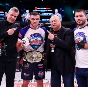 Vadim Nemkov Instagram - Спасибо большое за поддержку!!!
#северныйдесант #фсб #фсо #армия #чемпион #мма