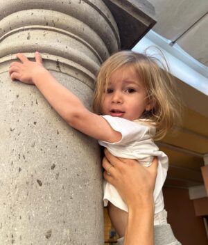 Vail Bloom Instagram - Not a tree hugger 🤍🏛 #myguy