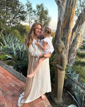 Vail Bloom Instagram - Home with my baby girl 🌾💕#HappyHeart