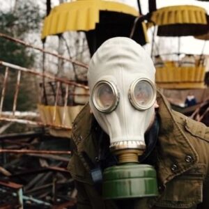 Valentin Rahmel Instagram - Ob wir völlig verstrahlt und mit den heftigsten Mutationen als Superzombies aus Tschernobyl zurückgekommen sind? Die Antwort gibts ab sofort im neuen Vlog auf Youtube (Link in der Beschreibung). Hier als Vorgeschmack der Trailer. Markiere eine Person, mit der Du gerne mal nach Tschernobyl reisen willst. Vielleicht werdet ihr ja gemeinsam zum Supermutanten? 😂

#tschernobyl #chernobyl #sarazar #adventure #travel