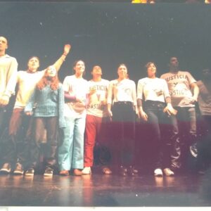 Valentina Bassi Instagram - #txi20años hoy hace 20 años arrancaba @txibuenosaires .. Acá recuerdos del estreno de " a propósito de la duda" de #patriciazangaro dirección #danielfanego , que manera de andar conmovida, feliz y agotada por esos tiempos !!!!! Los mejores recuerdos !  @abuelasdifusion