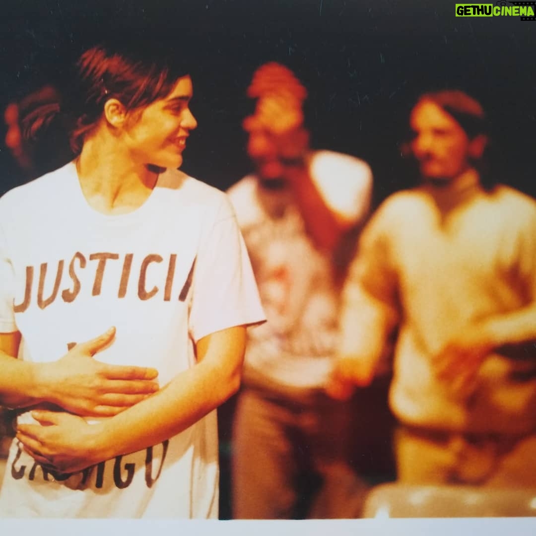 Valentina Bassi - 616 Likes - #txi20años hoy hace 20 años arrancaba @txibuenosaires .. Acá recuerdos del estreno de " a propósito de la duda" de #patriciazangaro dirección #danielfanego , que manera de andar conmovida, feliz y agotada por esos tiempos !!!!! Los mejores recuerdos ! @abuelasdifusion