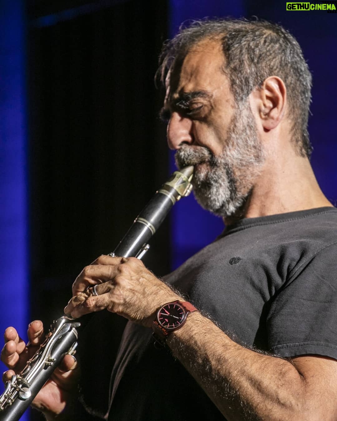 Valentina Bassi - 621 Likes - Hermosa experiencia participar en #conciertosazules, gracias! @ccdelaciencia @cesarlernermusica @moguilevskymarcelo @anatorrentproduccion @fernandezmarianoa @cienciaytecnologiaar