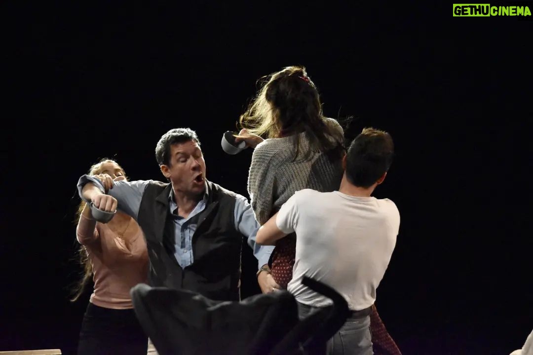 Valentina Bassi - 511 Likes - Adoro actuar. Y cuando es con amigos, todo se ilumina...š¤@losgestosbarbaros_obra . Volvimos!! Ahora en @hastatrilce miĆ©rcoles 20.30 hs. AcĆ” dejo algunas fotos que sacó @paoli.ph en el reestreno. Gracias! š
Actuamos: @novoalauraok
@nachorda @silvinasabater @francisco.bertin e moi.
.
.
.
Dirección @cristiandrut
Autor @jif77
asistencia de dirección @julianaianniccillo producción:@yaninamartino
MĆŗsica @danmelero
Realización sonora: @soynicolacarrara
Luz @ale.le.roux
Vestuario @larasgaudini
Esceno @marcos_nn
Y muchas gracias a todo el staff de @hastatrilce
.
.
#teatro #buenosaires #argentina #teatroindependiente #teatroalternativo #familia #accidente #vivir