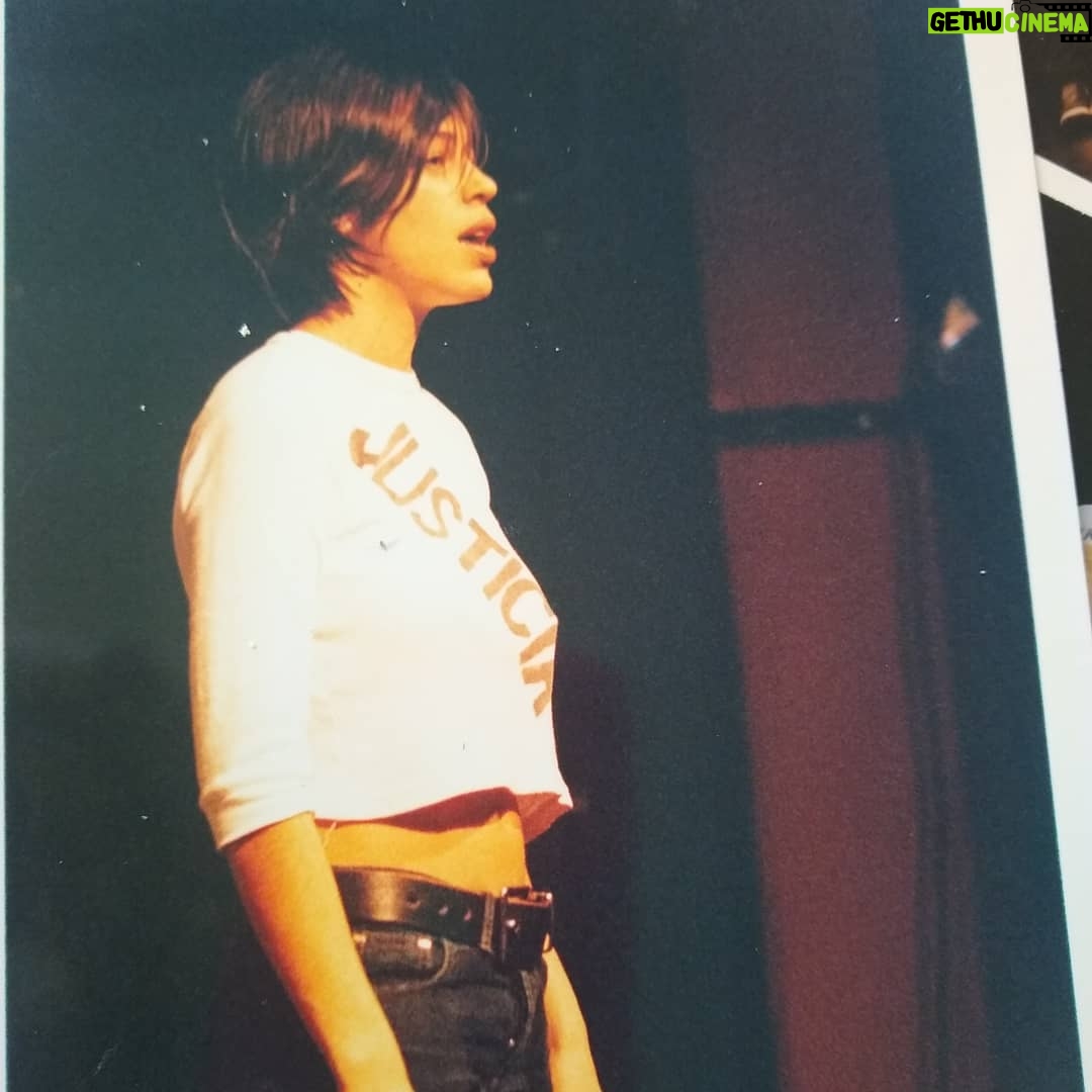 Valentina Bassi - 616 Likes - #txi20años hoy hace 20 años arrancaba @txibuenosaires .. Acá recuerdos del estreno de " a propósito de la duda" de #patriciazangaro dirección #danielfanego , que manera de andar conmovida, feliz y agotada por esos tiempos !!!!! Los mejores recuerdos ! @abuelasdifusion