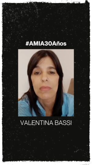 Valentina Bassi Instagram - NO NOS VAMOS A OLVIDAR 

 Hoy @bassivalentina_ recuerda qué estaba haciendo cuando estalló la bomba en la AMIA y asesinó a 85 personas. 

Seguimos contando lo que pasó. 
Seguimos contando los años de impunidad. 
Como hace 30 años, SEGUIMOS CONTANDO CON VOS. 
Te esperamos en el Acto Central el jueves 18 de julio a las 9:30, en Pasteur 633.

#MesDeLaMemoria #AMIA30Años