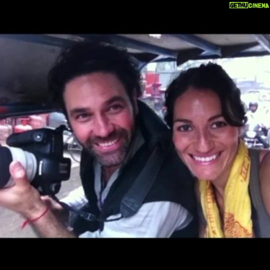 Valentino Lanús - 5K Likes - Un pedacito de cada uno, juntos recorriendo el mundo 🌎 siempre en un avión ✈️y con una cámara 📸