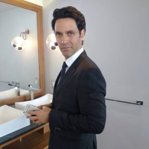 Valentino Lanús Instagram - #AlejandroCastillo #NadaPersonal 
22 de mayo 9:30 pm por #AztecaTrece 
Tenemos una cita !