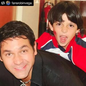 Valentino Lanús Instagram - #Repost @fansrobinvega (@get_repost)
・・・
#lastontasnovanalcielo #telenovelasvip #infonovelas #mundodetelenovelas #robinvega @novelasmexicanasoficial1 @robinvega11 @valentinolanus_ #lasestrellas