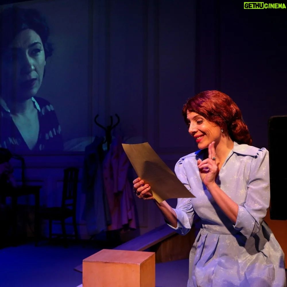 Valeria Lois - 899 Likes - LA VIDA EXTRAORDINARIA - últimas 2 funciones: domingos 24 y 31 de marzo, 21 h. en @teatroelpicadero
La cosa es así: hacemos las últimas 2 de domingo y luego en abril paramos. Volveremos en algunas semanas, con funciones los miércoles. Asi que es ahora.
Hay link con 25% de descuento para quien necesite. Comenten VIDA en este post y les va a llegar por mensaje privado.
Todo lo que podemos imaginar, en algún lugar existe.