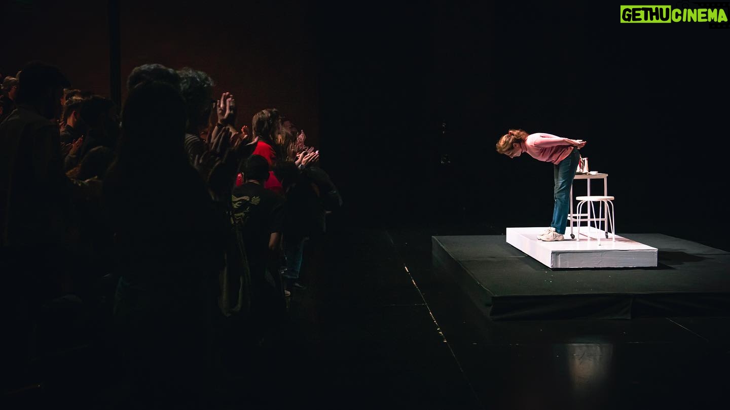 Valeria Lois - 0.9K Likes - Carrete de La Puerca en el @fituu_uruguay
Gracias @maviprd por las 📸📷📸📷
El sábado hay funciones en CABA
Todavía quedan entradas para la de las 21:30
Vayan a Alternativa!
@santiloza1 @estudiolosvidrios @lisandro_rodriguez_no
