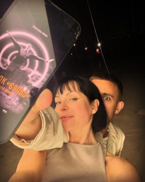Valeriia Khodos Instagram - Подивились «Будинок Слово».

Зіграно класно.

Де мої роялті?)