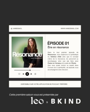Vanessa DL Instagram - Ça y est, mon nouveau podcast Résonance est officiellement en ligne depuis quelques jours! 🎙✨

Lancer le premier épisode en plein Solstice d'été est un timing est assez spécial.  Ce passage de l'année me fait toujours penser au Solstice d'hiver. Comme une période d'adaptation à la nouvelle saison, où tout le monde se sent un peu déconnecté ... et c'est parfait comme ça!

Les interactions entre les transit astrologiques actuels et ma propre carte du ciel étaient trop beaux pour manquer ce moment de lancer un nouveau projet de carrière. Comme si chaque étape du processus est un acte rituel, un acte magique.

Créer ce podcast a été une expérience totalement différente de tous mes projets précédents. Pluton, actuellement dans ma maison 5, m'incite à transformer complètement ma façon de créer. C'est difficile à expliquer, mais je ressens profondément ce changement.

Un immense merci à toutes les personnes qui ont pris le temps de m'écrire pour me dire que l'épisode avait résonné avec elles.

Merci également aux deux partenaires de la saison 1, @leo.plaisir et @bkind.products. Après 6 ans de podcasterie (lolilol), c'est la première fois que j'accueille des partenaires pour soutenir ce travail. Et pas n'importe lesquels : des entreprises québécoises avec qui je partage des valeurs et une vision.

👆 Le prochain épisode sera disponible dès lundi le 1er juillet, pour vous guider dans la rétrograde de Saturne et Neptune en Poissons.

Plein d'autres belles surprises à venir au cours des prochains épisodes. 🥰