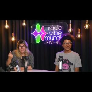 Vanessa Goulart Instagram - Trecho do Dezpadronizada com Adriel do @mensana_oficial .
Programa completo no canal Dezpadronizada no Youtube.
