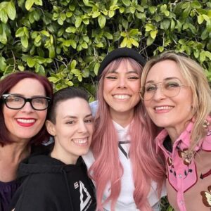 Vanessa Marshall Instagram - You crushed it @courtenaytaylorla! Thanks for joining #womencrushwednesday!! Thank you Ronnie and Luna Bloom! What a fun stream!?!? All for @nerdsvote!! The best is yet to come!! Let’s goooooo!!!! Xo 🙏🏻❤️

Repost from @courtenaytaylorla
•
Made some new frens hanging with my sis @vanessamarshall1138 on her twitch stream! Talmbout @nerdsvote  @starwars @masseffect with
🩷 @_ronniebloom @lunabloomasmr and learned some ASMR sounds because you just never know what the day will bring amirite