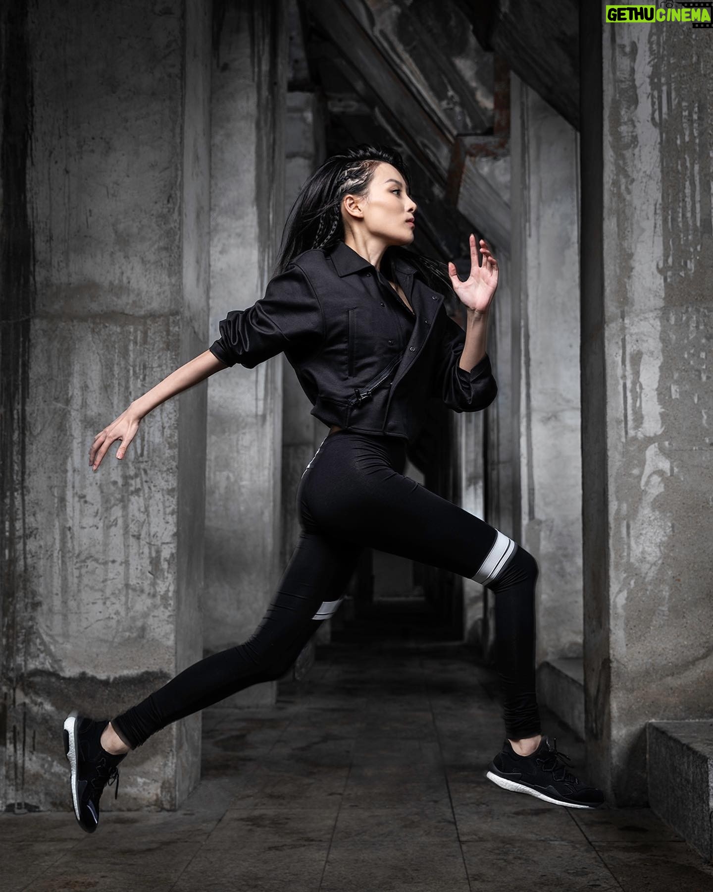 Vanessa Yao - 509 Likes - Catch me if you can