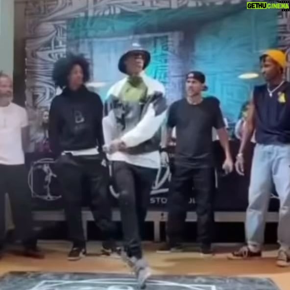 Vanilla Ice - 3.6K Likes - Sick moves