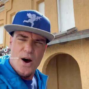 Vanilla Ice Instagram - Shout out to all my construction people. #BackAtItLikeAJackRabbit #AntsOnACandyBar #Garett #GoNinjaGoNinjaGo