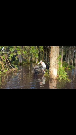 Vanilla Ice Instagram - Let’s get muddy fuddy-duddy it’s good for you. #SwampLife #FloridaMudBoys #MudFest.