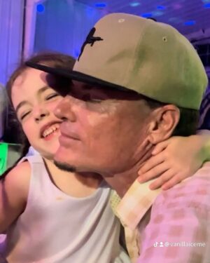 Vanilla Ice Instagram - What a wonderful world. Shout out to all the dads out there. Happy Father’s Day #HappyFather’sDay.