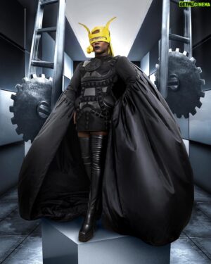 Vanity Milan Instagram - 🇨🇦🌎 CATEGORY IS: Y2K - MISSY ELLIOT THE RAIN (SUPA DUPA FLY) INSPIRED AVANT-GARDE KLUB KID LOOK. 

Photographer: @owenjamesvincent 
Edit: @retoucher_ryan 
Outfit & Headpiece: @hon.atelier 
Hair: @walklettwigs

Watch #CanadasDragRace: Canada vs The World now on @wowpresentsplus (worldwide ex. Canada   UK), @cravecanada   @bbcthree! 🌎