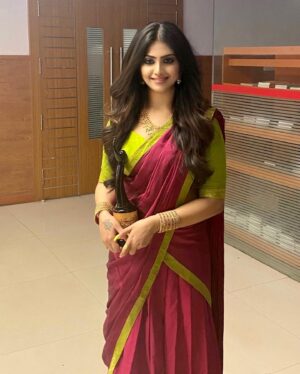 Varsha Viswanath Instagram - Extremely happy to be a part of This event. Thank you @director_vinayan sir & Thrissur samskarika vedhi. “JANAKI” will be a lifetime memory for me.